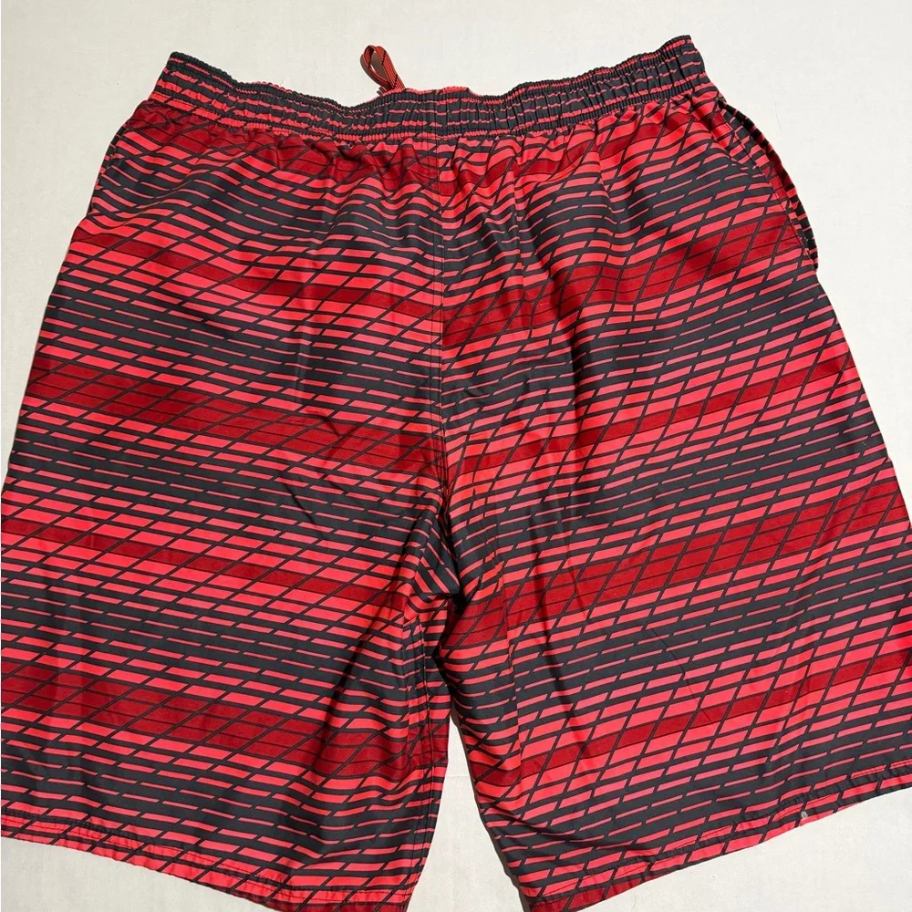 nike red and‎ black swim trunks shorts, drawstring, pockets, men's xl